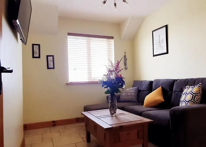 Seaview Apt In With Balcony * Buncrana