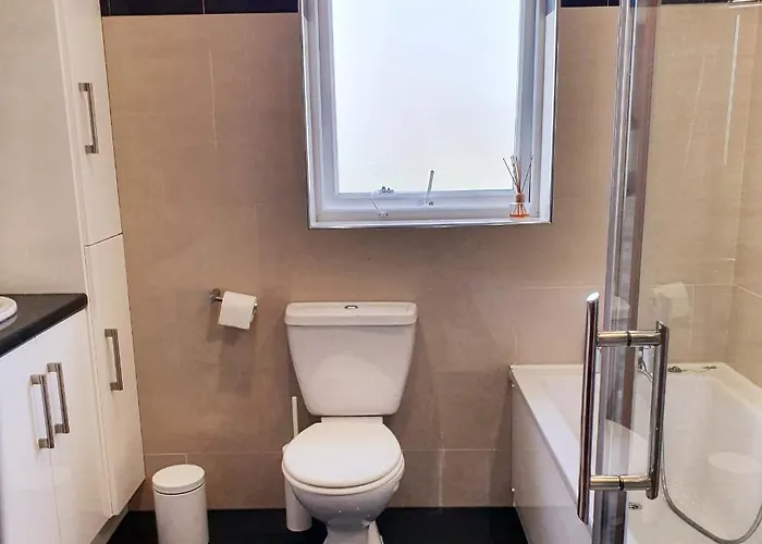 Seaview Apt In With Balcony Apartment