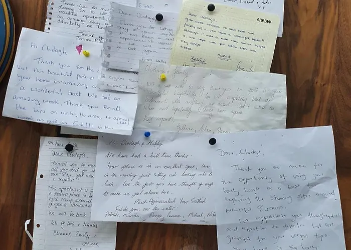 Seaview Apt In With Balcony Buncrana