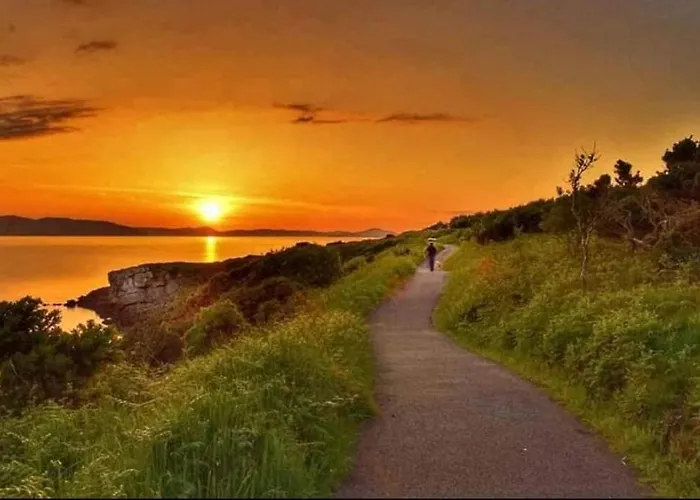 Apartment Seaview Apt In With Balcony Buncrana